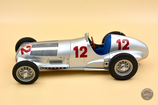 CMC Mercedes-Benz W125, Rudolf Caracciola, 1937 German Grand Prix, 1:18 scale model, right side profile with exhaust pipes