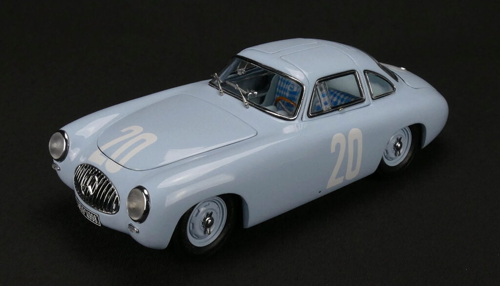 CMC M-159 — Mercedes-Benz 300 SL (W194) 1952, Hermann Lang #20, GP of Bern, front three-quarter view, 1:18 scale diecast model