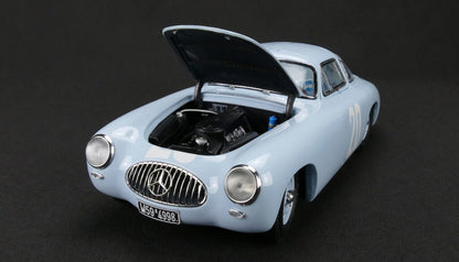 CMC M-159 — Mercedes-Benz 300 SL (W194) 1952, Hermann Lang #20, GP of Bern, front three-quarter view, alternate angle, 1:18 scale diecast model