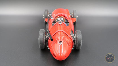 CMC M-051 Maserati 250F 1957, Heckansicht mit genietetem Heck, Modellauto im Massstab 1:18