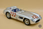 CMC M-066 Mercedes-Benz 300 SLR 1955, Stirling Moss #722, Sieger Mille Miglia, Dreiviertelansicht vorne links, Modellauto im Massstab 1:18