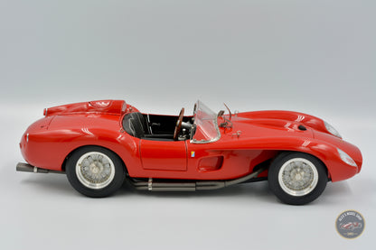 Ferrari 250 Testa Rossa 1958 mit Pontoon-Fender-Karosserie, CMC Sammlermodell 1:18
