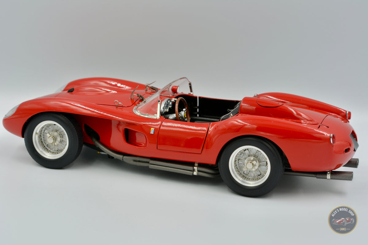Ferrari 250 TR 1958 von CMC, nicht mehr produziertes Sammlermodell 1:18